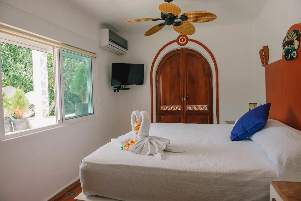 ***  Bed & Breakfast Buen Dia Playa Mexico